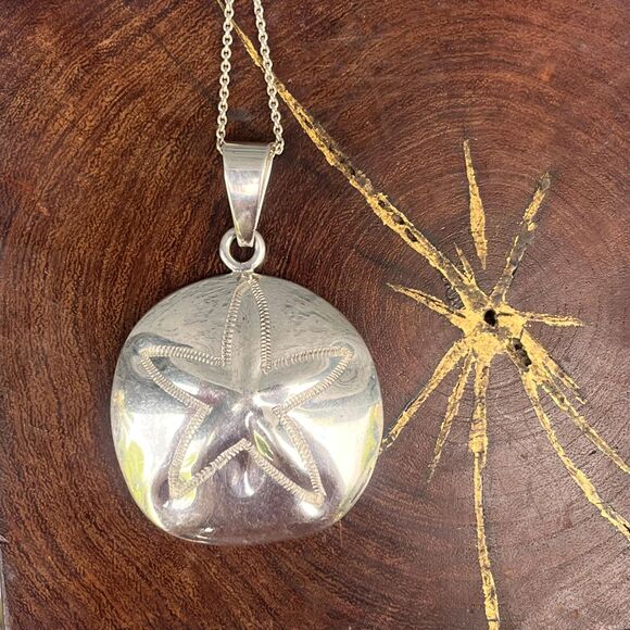 Vintage Sand Dollar Necklace 925 Large Shell Pendant ATI Mexico jewelry - Picture 2 of 10